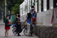有毒物質(zhì)超標20倍 深圳小學(xué)“毒跑道”被責令鏟除